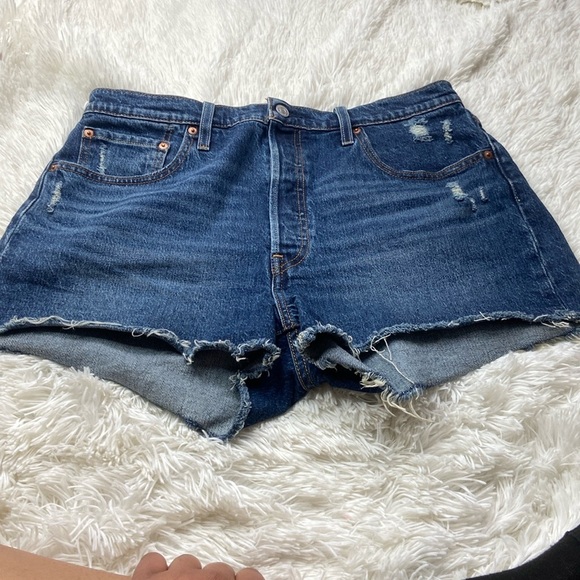 Levi's 501 Original Denim Shorts - Picture 1 of 10